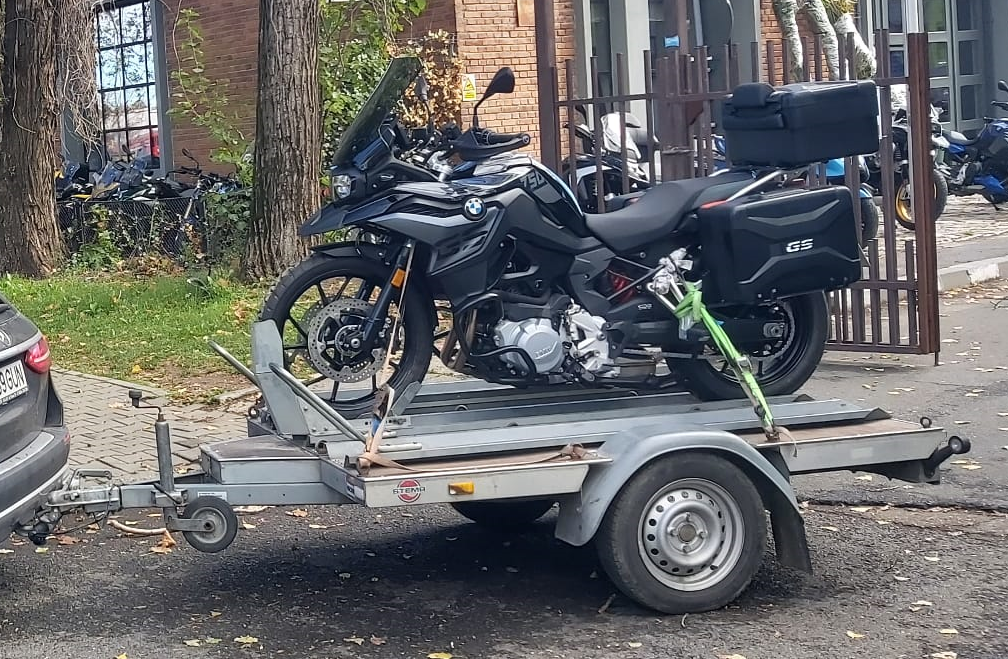 Platformă moto mic 3